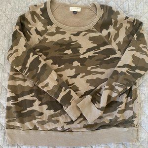 Universal Thread Camo Sweatshirt